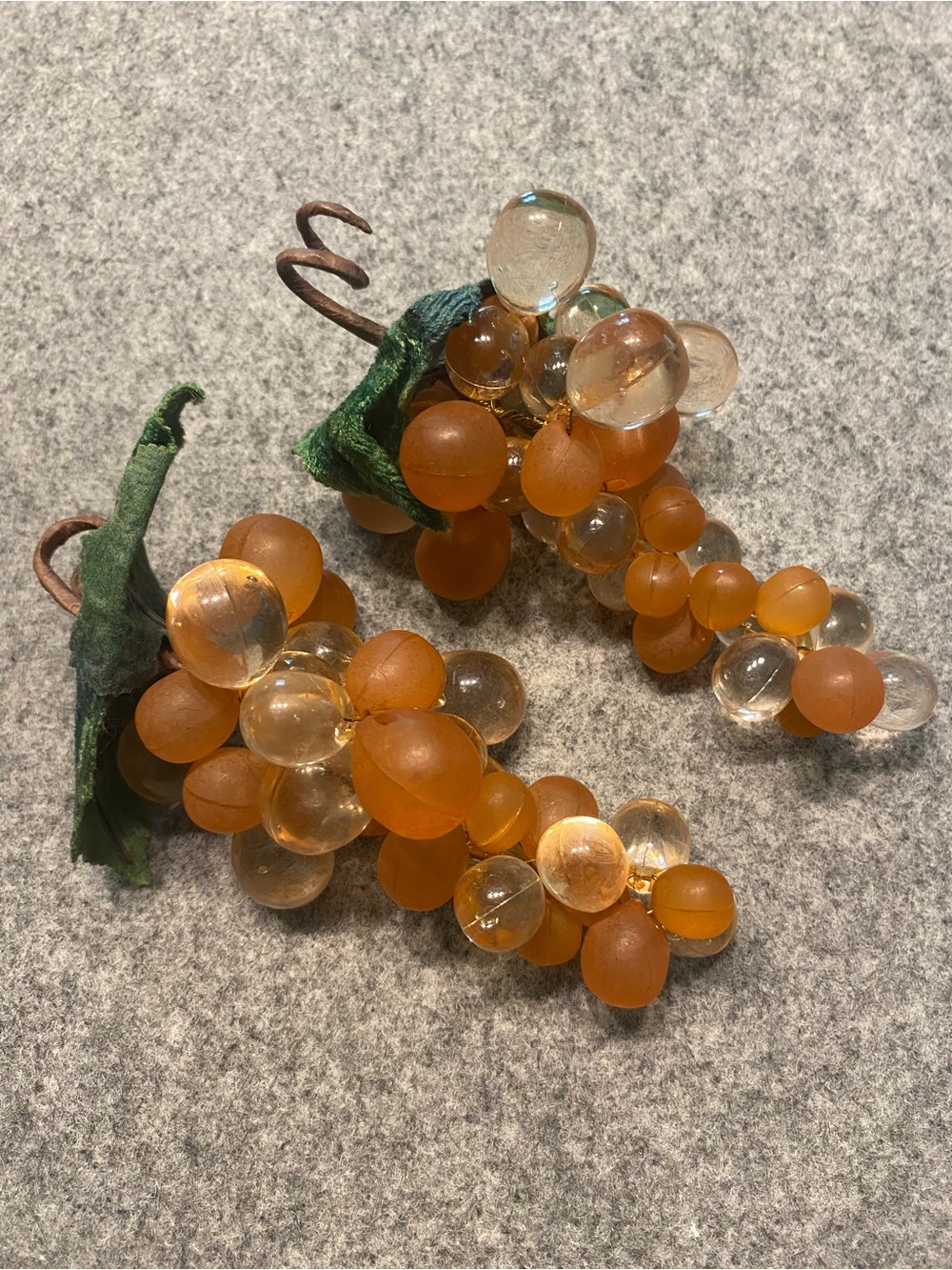 Vintage lucite grape clusters 5" amber MCM mid century modern home decor lot